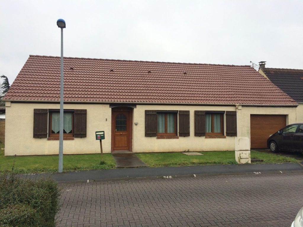 ANR — facade jaune