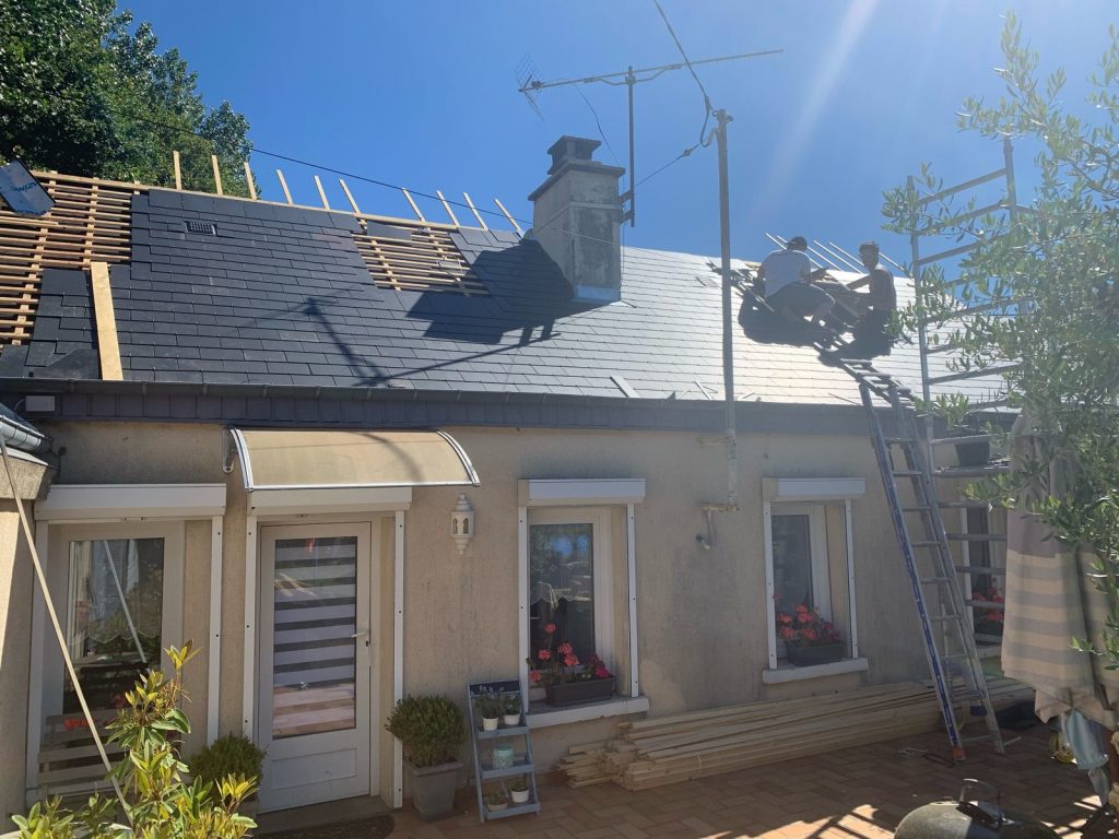 Couverture neuve en ardoises